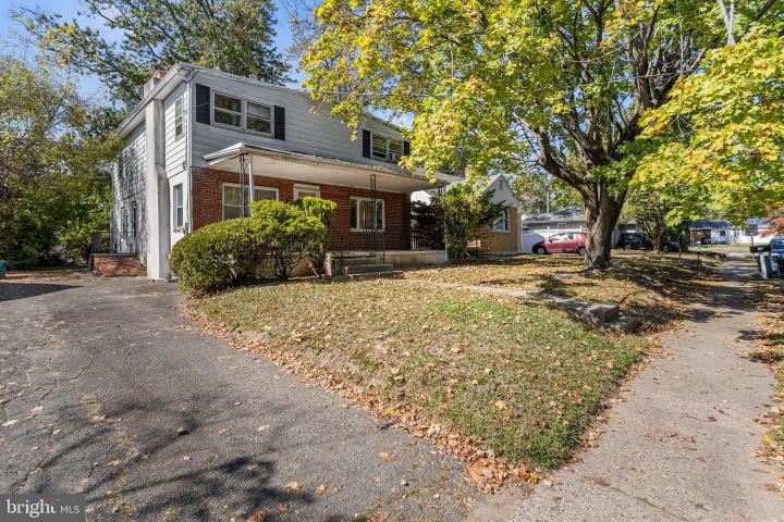 Photo of 194 Woodland Avenue, Trenton NJ
