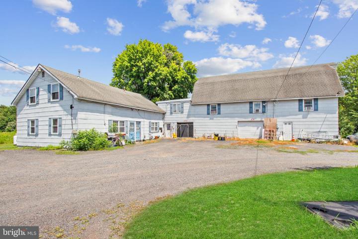 Photo of 33 Allens Road, Hightstown NJ