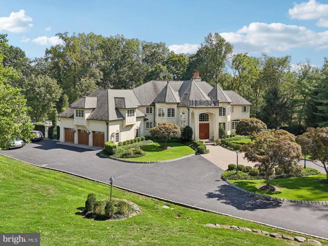 Photo of 13 Hageman Lane, Princeton NJ