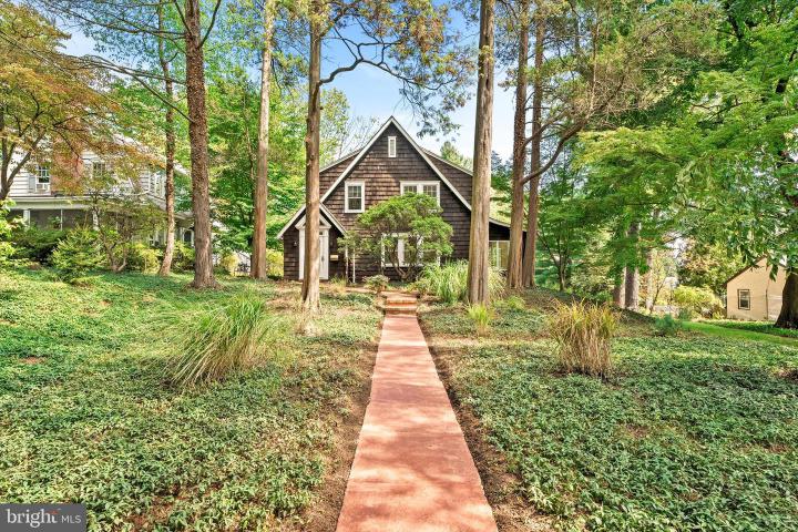 Photo of 2148 Pennington Road