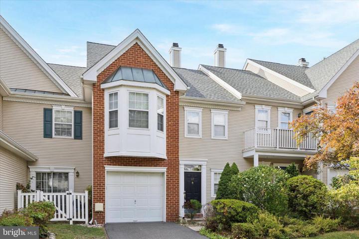 Photo of 117 Treymore Court, Pennington NJ