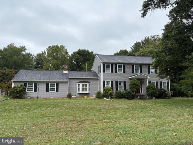 Photo of 7 Corral Drive, Hamilton NJ