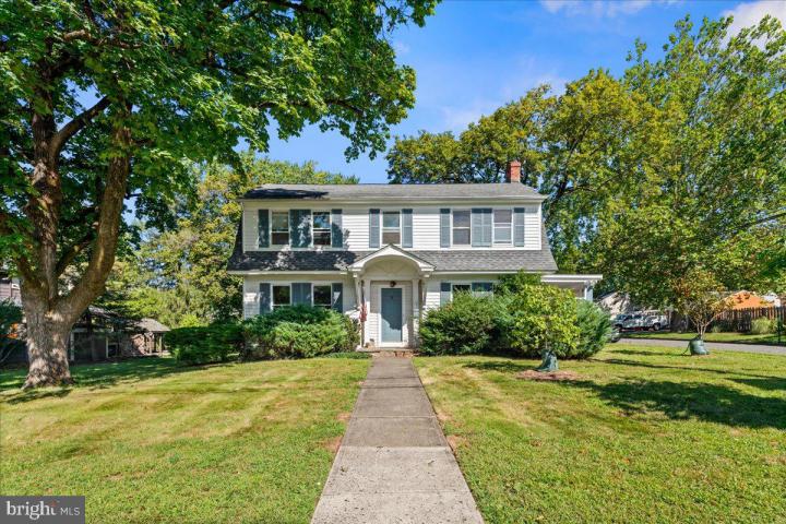 Photo of 12 E Prospect Street, Hopewell NJ