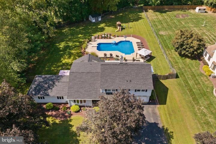 Photo of 420 Extonville Rd