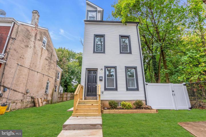 Photo of 451 Stuyvesant Avenue, Trenton NJ
