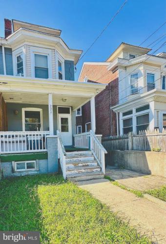Photo of 221 Highland Avenue, Trenton NJ
