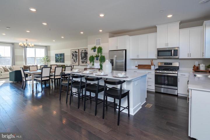 Photo of 107 Lois Seruby Dr, Titusville NJ