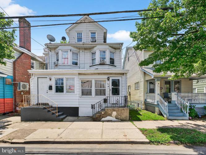 Photo of 631 S Olden Avenue, Trenton NJ