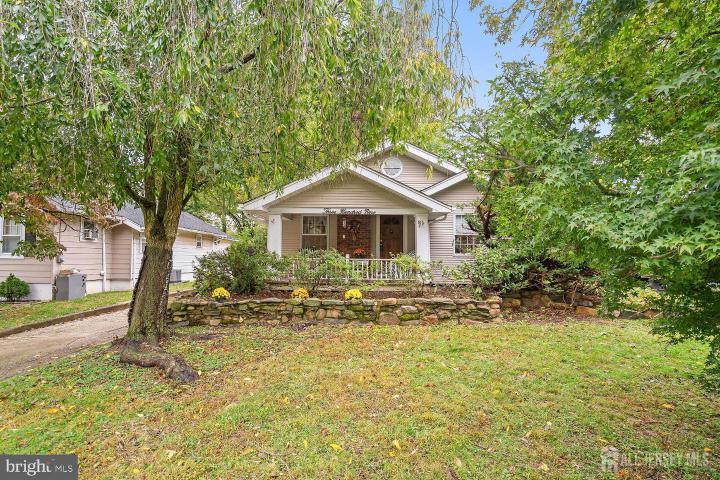 Photo of 309 Lincoln Avenue