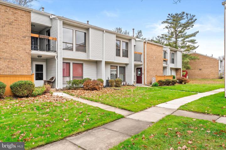 Photo of 1 Lake Drive