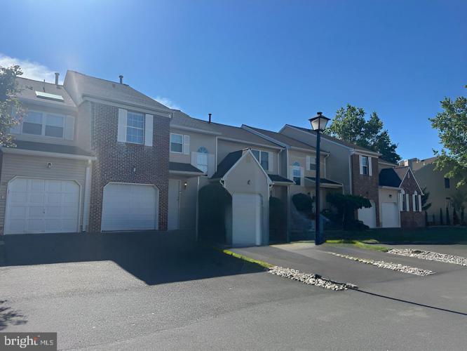 Photo of 18 Pioneer Court