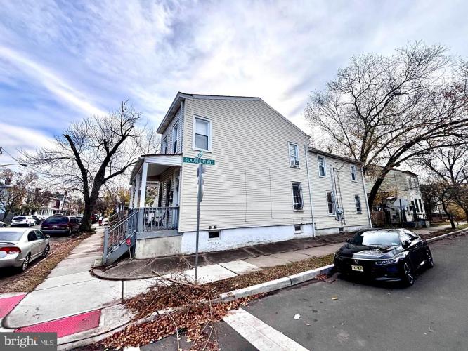 Photo of 301 Cleveland Avenue