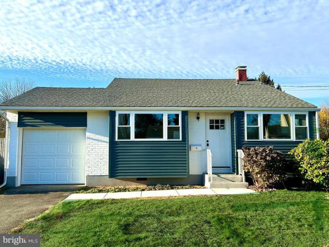 Photo of 63 Gerard Road, Hamilton NJ