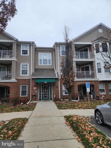 Photo of 132 Mowat Circle