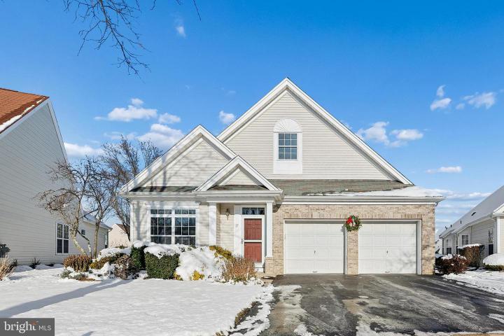 Photo of 17 Pinflower Ln, Princeton Junction NJ