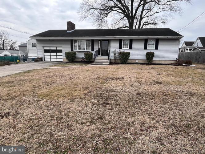 Photo of 2302 Columbia Avenue