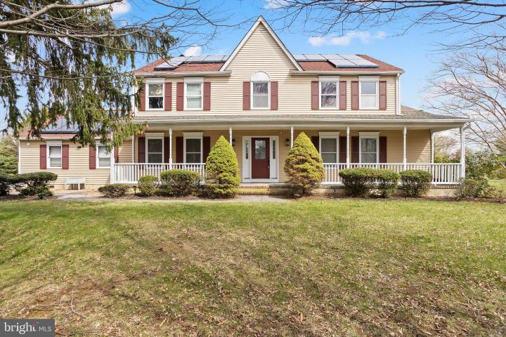 Photo of 374 Village Road
