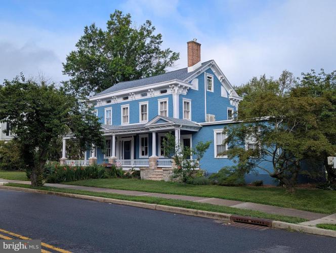 Photo of 302 S Main Street