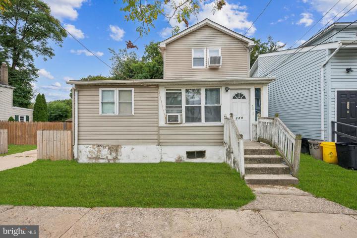 Photo of 229 Parkinson