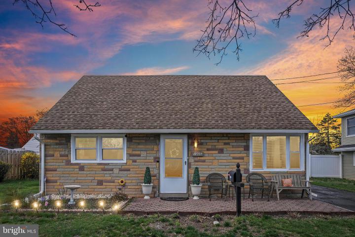 Photo of 1005 Terrace Boulevard, Ewing NJ