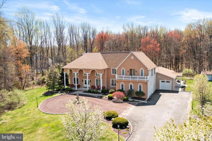 Photo of 360 Gordon Road