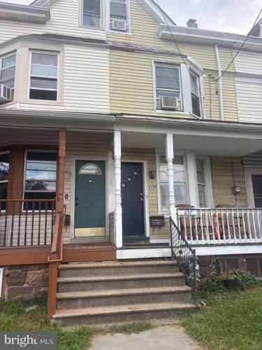 Photo of 1157 Chambers Street