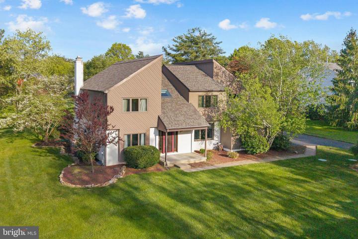 Photo of 7 Sheridan Drive
