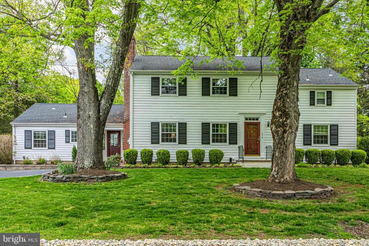 Photo of 219 Russell Road