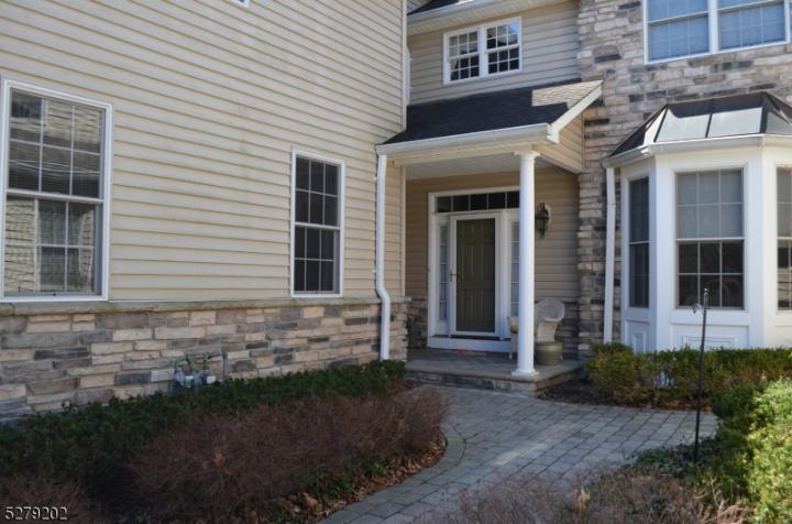 Photo of 18 Schindler Court 18, Parsippany Troy Hills NJ