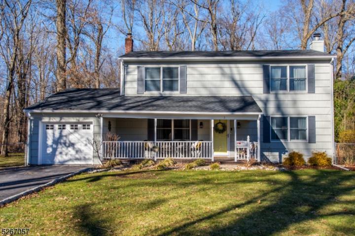 Photo of 3 Evergreen Court, Lincoln Park NJ