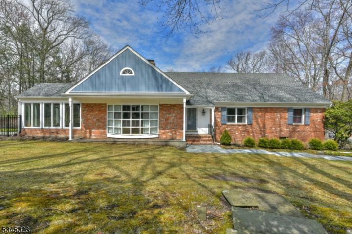 Photo of 457 Laurel Lane, Kinnelon NJ