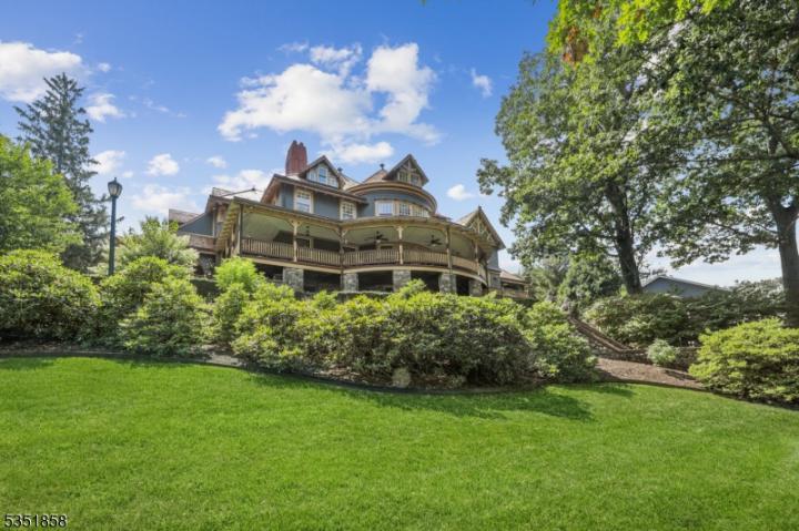 Photo of 33 Edgemere Avenue, Mount Arlington NJ