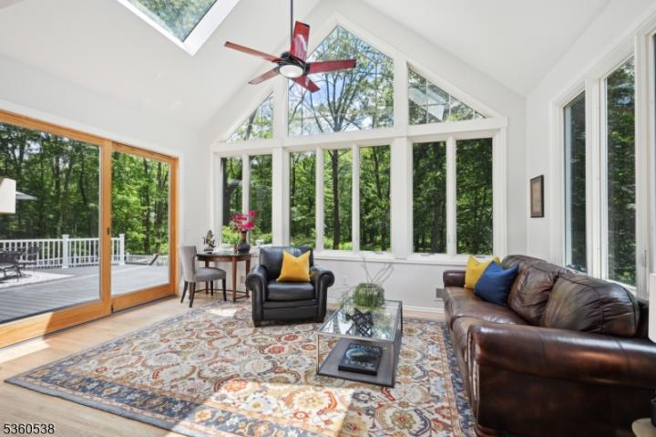 Photo of 1 Colby Farm Road, Chester NJ