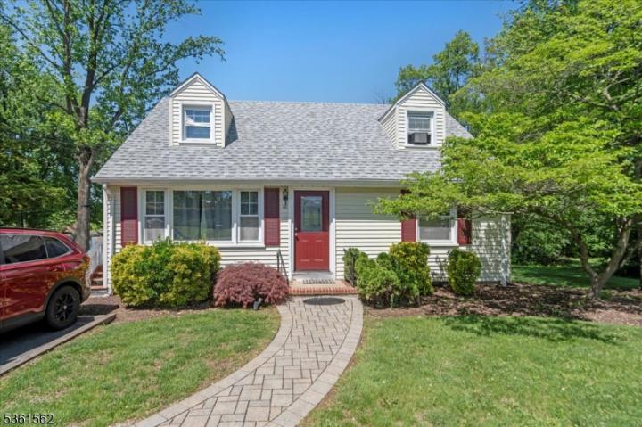Photo of 10 Hanover Avenue, Hanover NJ