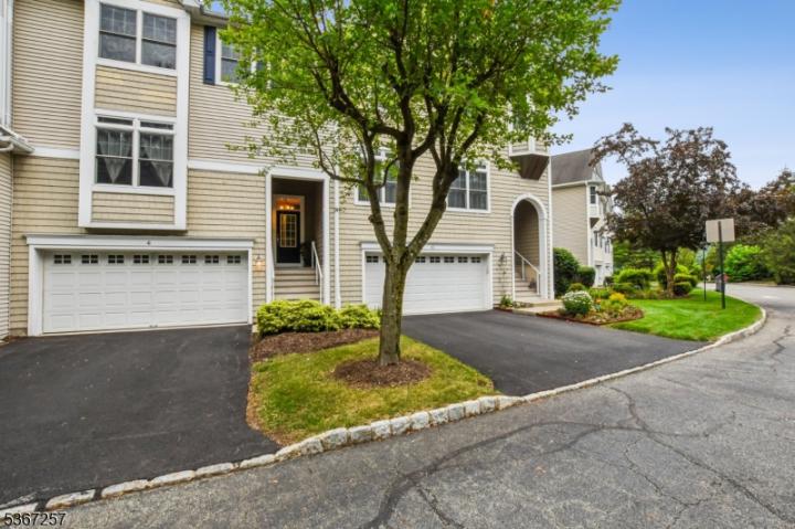 Photo of 41 Catamaran Court 41, Mount Arlington NJ