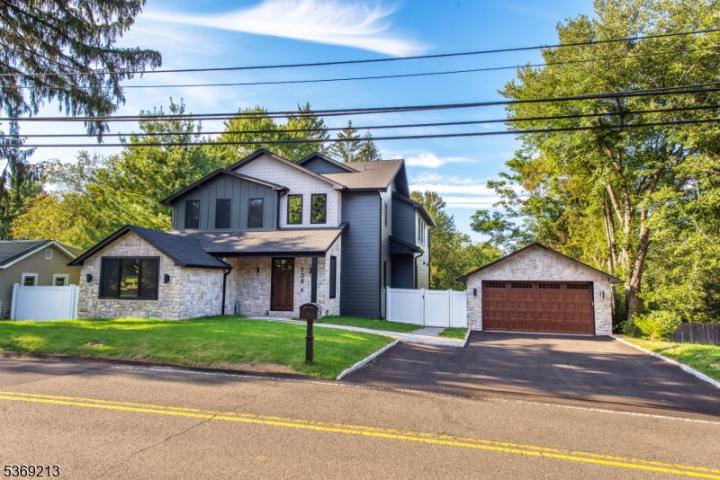 Photo of 108 Meyersville Road, Chatham NJ