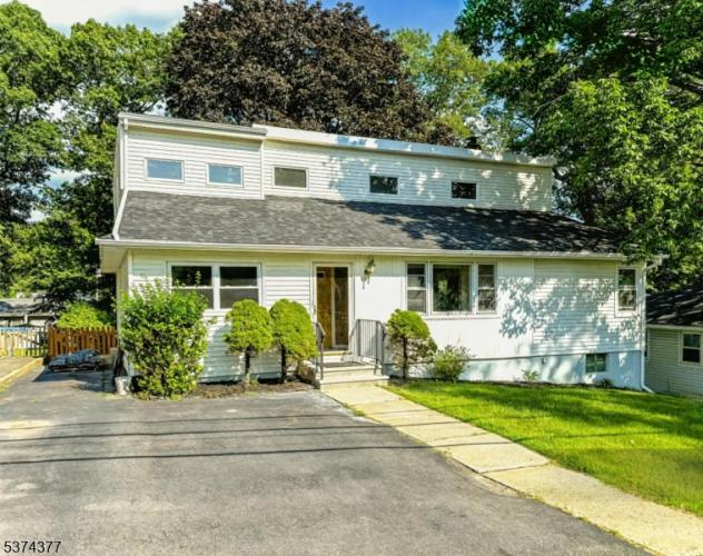 Photo of 7 Algonquin Avenue, Rockaway NJ