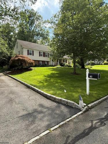 Photo of 54 Chimney Ridge Drive, Morris NJ