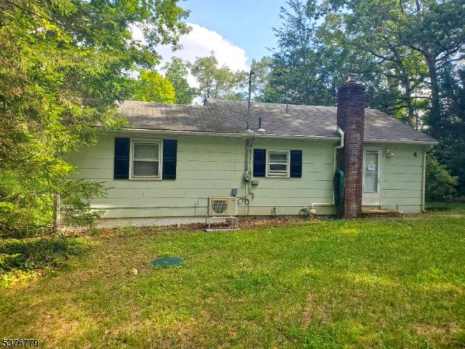 Photo of 4 Village Place, Jefferson NJ