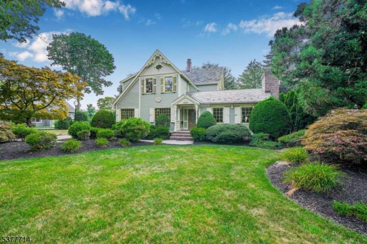 Photo of 263 Boulevard, Pequannock NJ