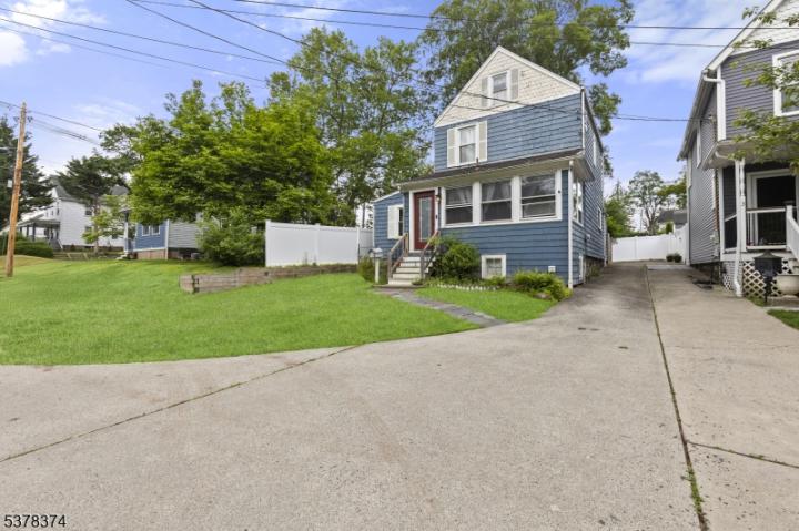 Photo of 1 Ogden Terrace, Butler NJ