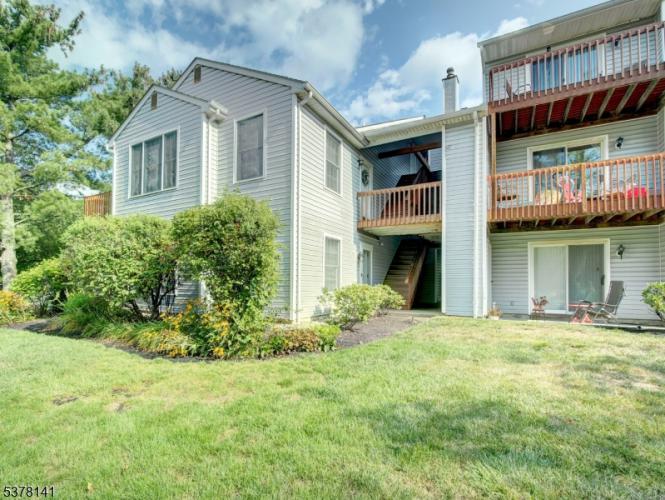 Photo of 173 Stonyridge Drive, Lincoln Park NJ