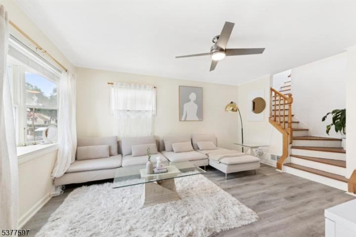 Photo of 15 Carlson Place, Parsippany Troy Hills NJ