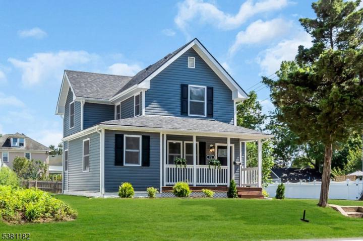 Photo of 15 Kenvil Avenue, Roxbury NJ