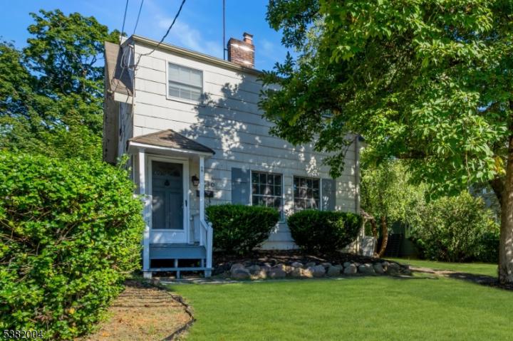 Photo of 16 Brooklake Road, Madison NJ