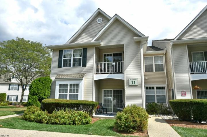 Photo of 402 Cambridge Drive 402, Butler NJ