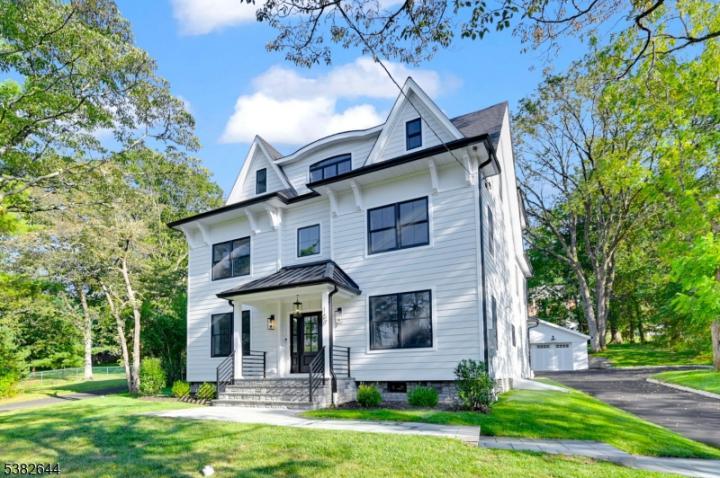 Photo of 157 Meyersville Road, Chatham NJ