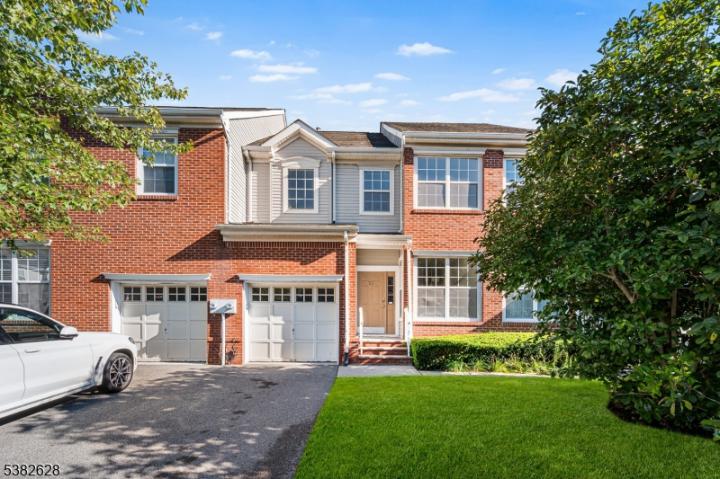 Photo of 53 Gordon Circle, Parsippany Troy Hills NJ
