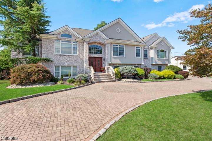 Photo of 54 Grove Avenue, East Hanover NJ