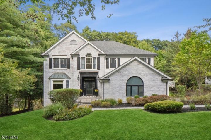 Photo of 2 Brannick Drive, Madison NJ